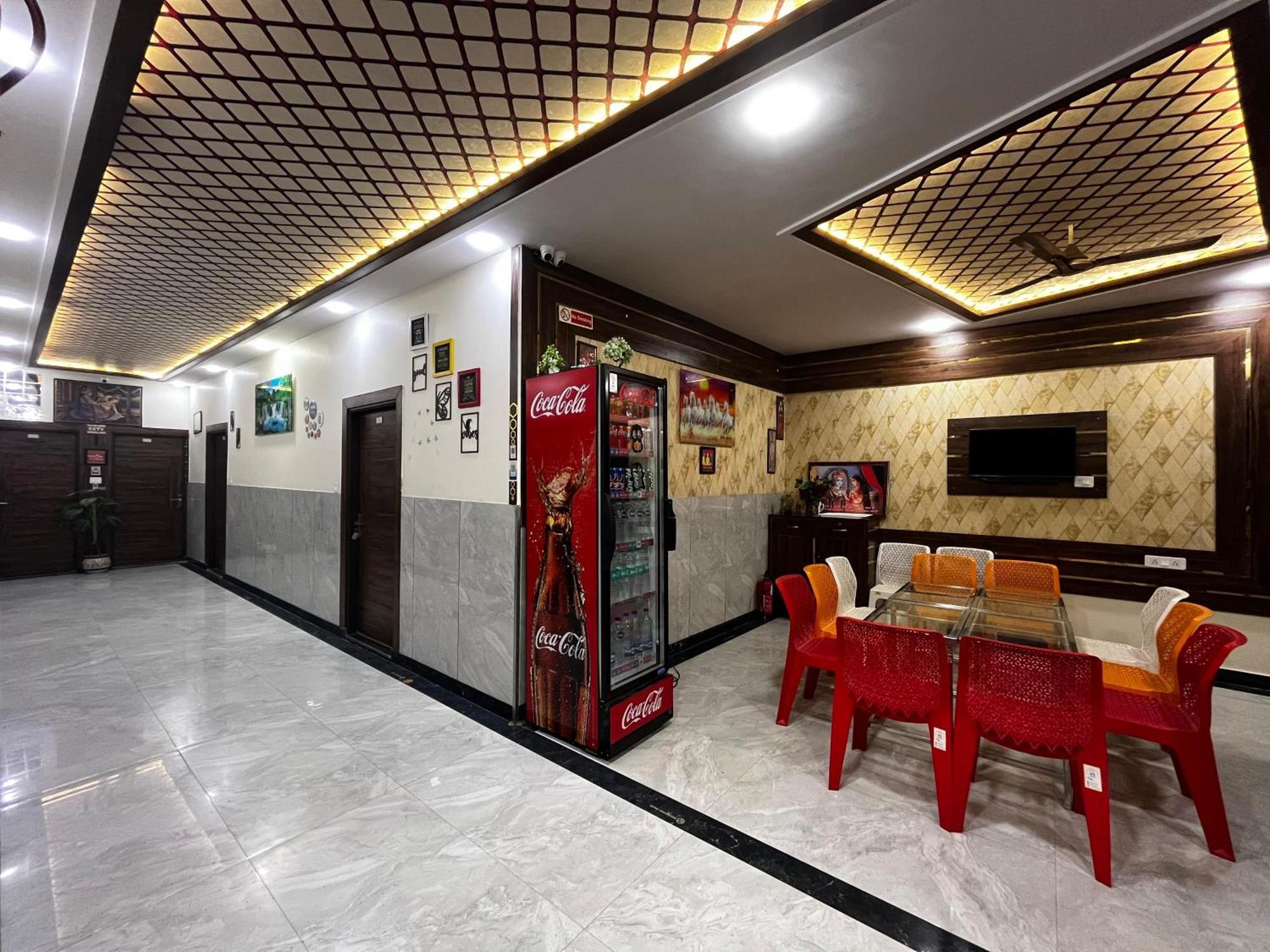 Taj Nice Point Manage By Taj Sunrise Group Agra  Exterior foto