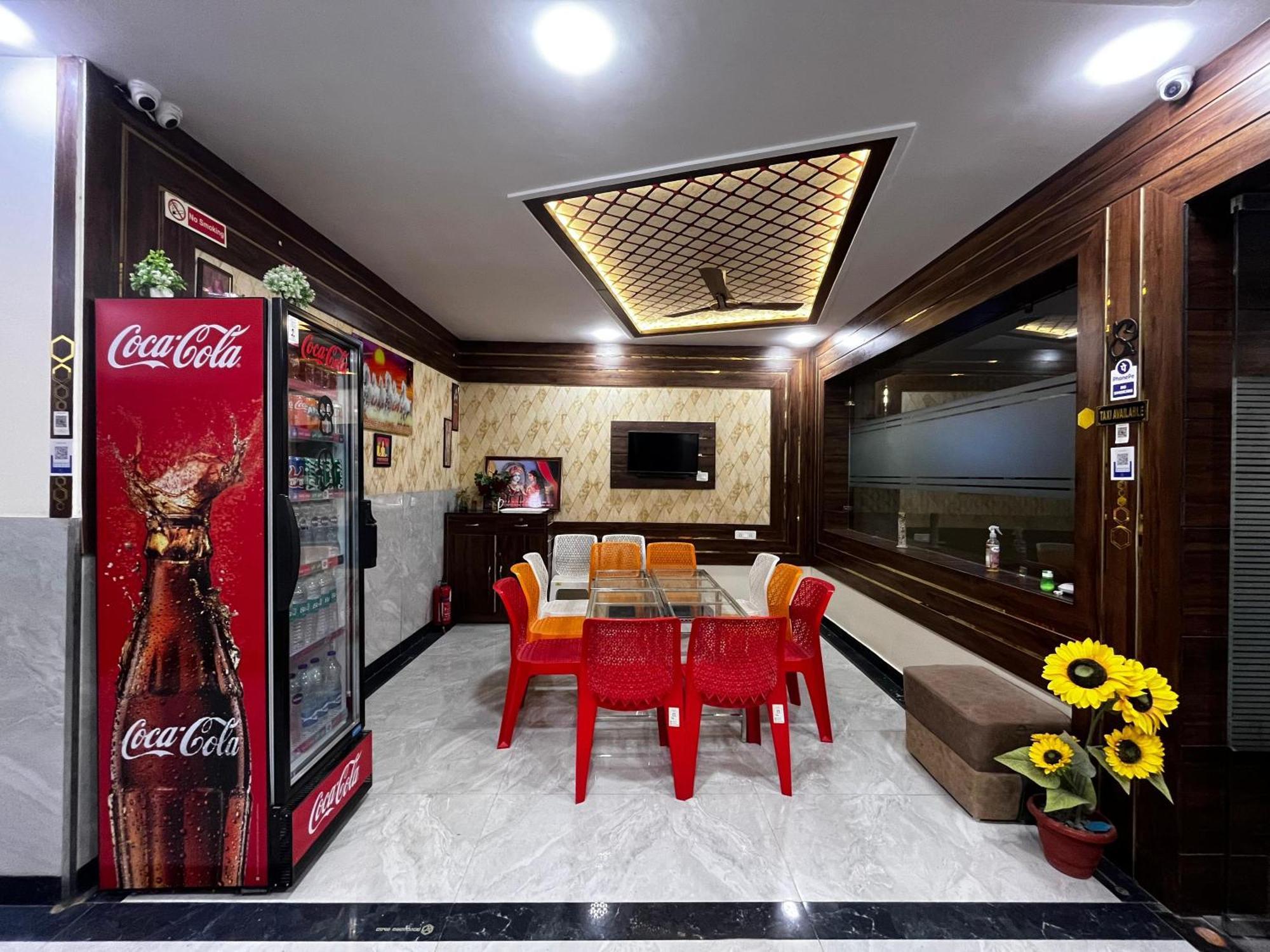 Taj Nice Point Manage By Taj Sunrise Group Agra  Exterior foto